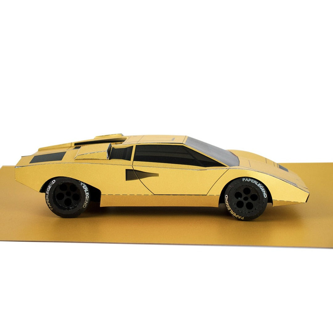 Sculpture de voiture en papier "The Coun" Lamborghini Countach (1:18) 2 Paperlegend - ONIRIC