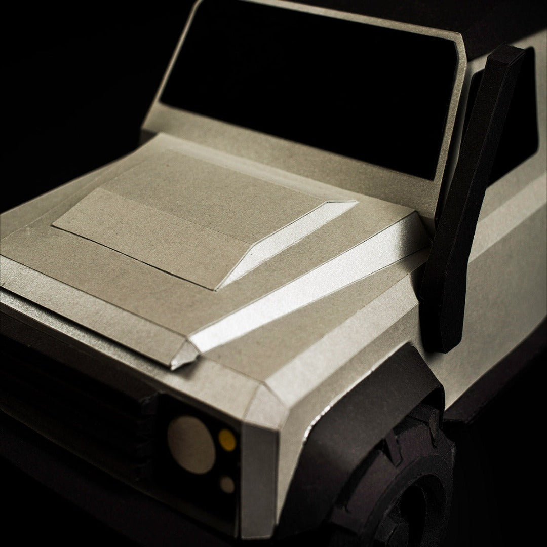 Sculpture de voiture en papier "Geländewagen Verteidiger" Range Rover DEFENDER (1:12)