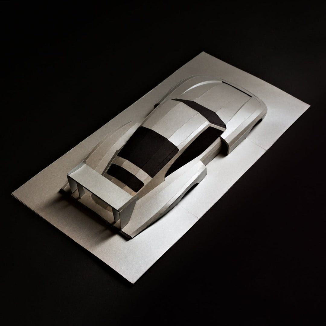 Sculpture de voiture en papier "Whale tail" Porsche 911 (1:8) 4 - Paperlegend ONIRIC